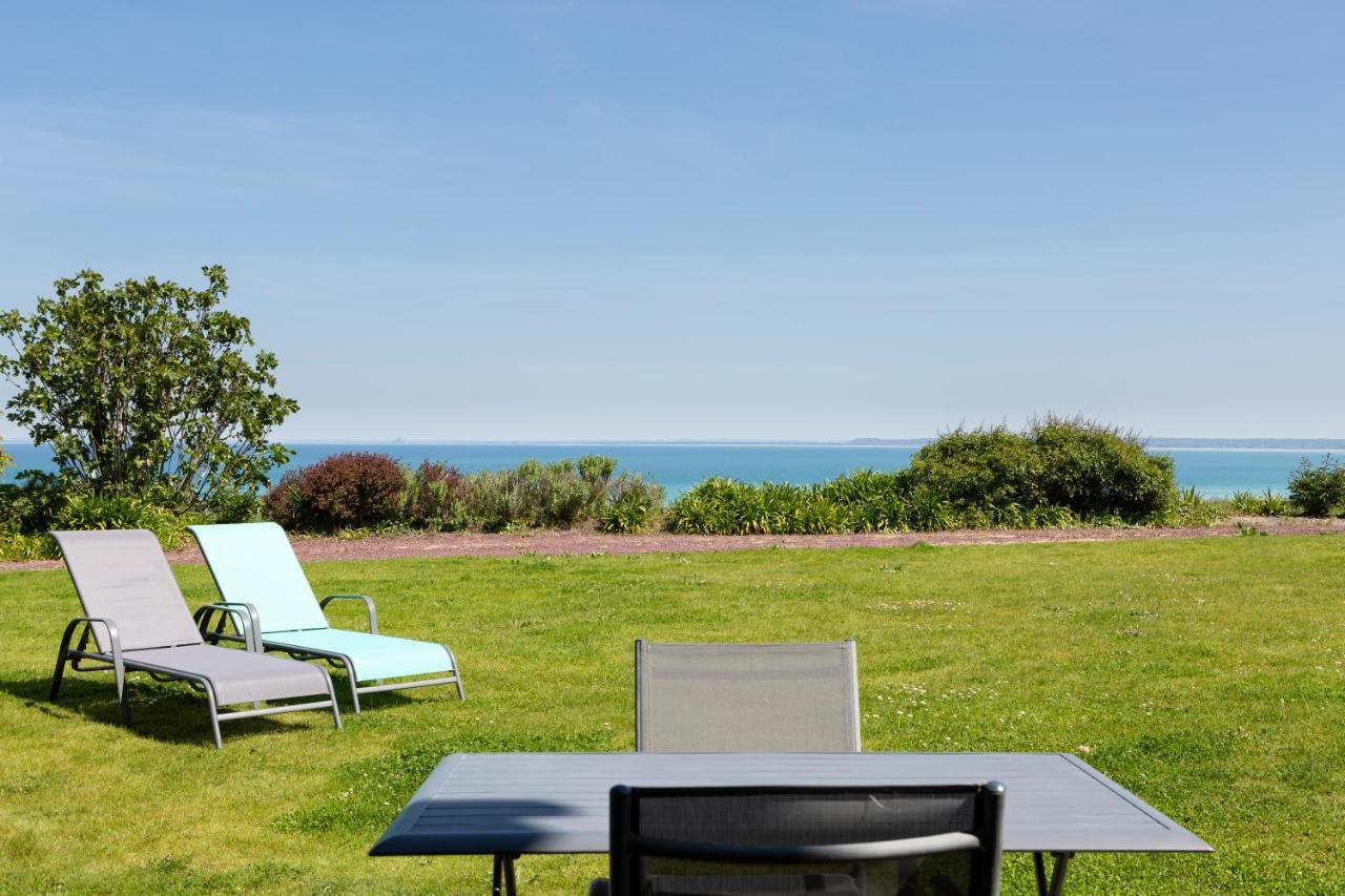 La Metairie-Du-Vauhariot - Vue Mer Et Mont Saint Michel - Piscine Chauffee - Acces Gr34 Cancale Zewnętrze zdjęcie