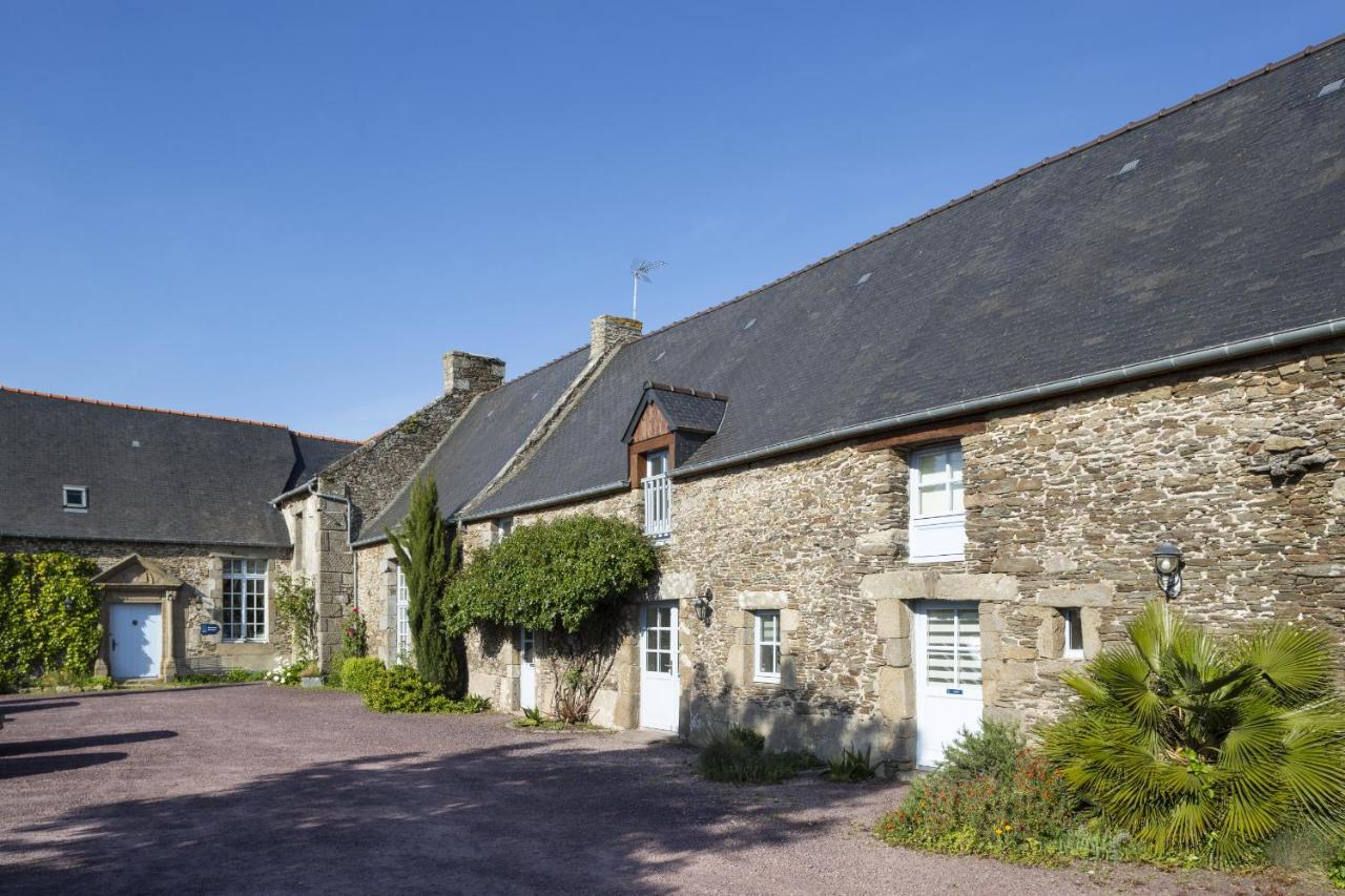 La Metairie-Du-Vauhariot - Vue Mer Et Mont Saint Michel - Piscine Chauffee - Acces Gr34 Cancale Zewnętrze zdjęcie